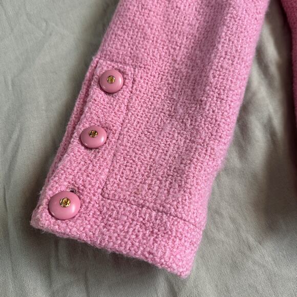 Vintage 90s Chanel XS Baby Pink Tweed 100% Wool + Silk Suit Set Blazer + Skirt - Picture 16 of 16